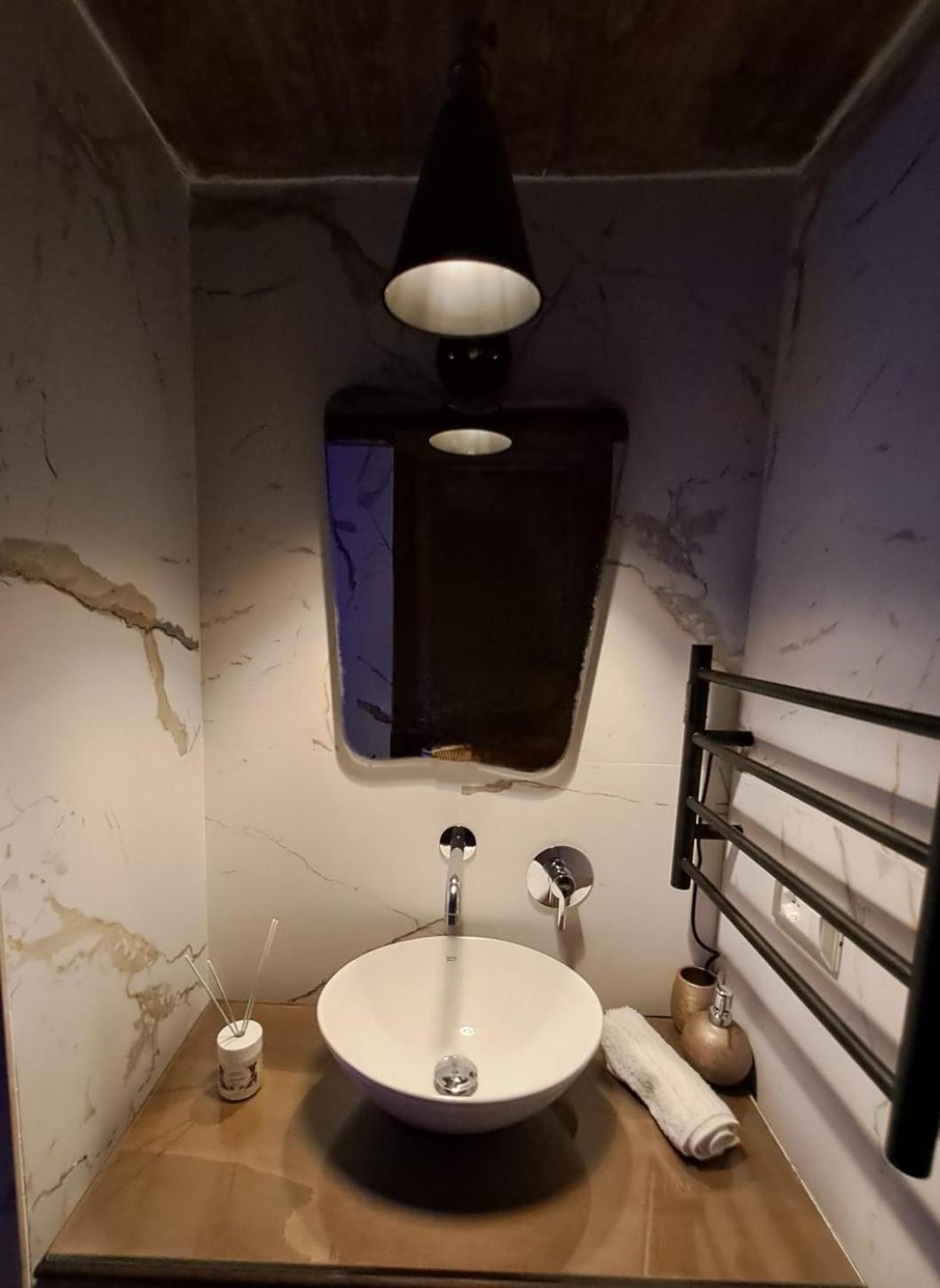 Rifugio Dei Frati Apartment Palermo Bagian luar foto