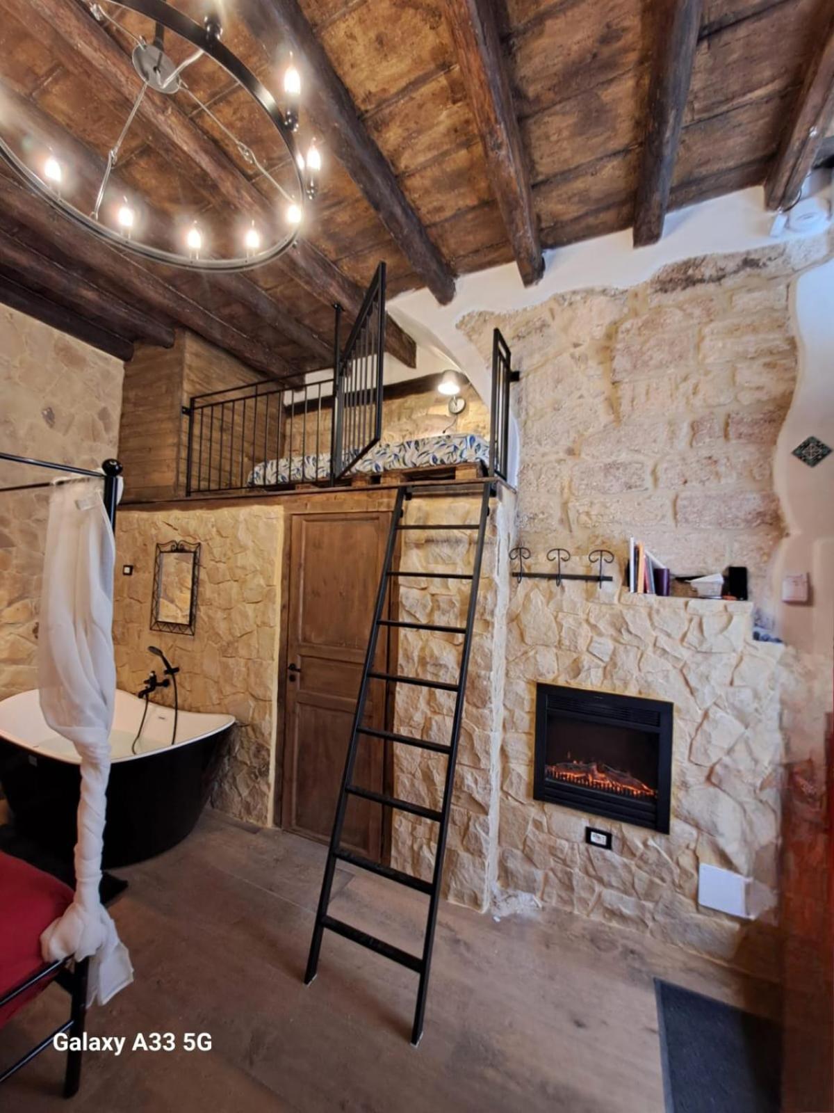 Rifugio Dei Frati Apartment Palermo Bagian luar foto